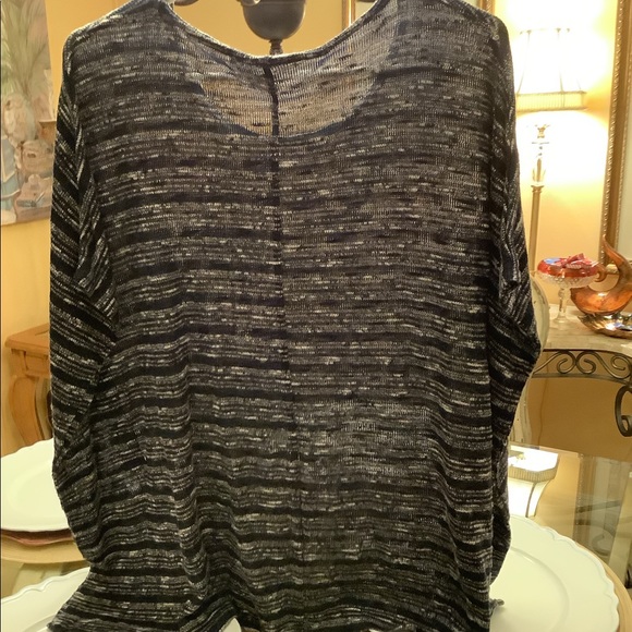 Motherhood nursing sweater USOS navy blue and white in excellent conditi… - Picture 2 of 7